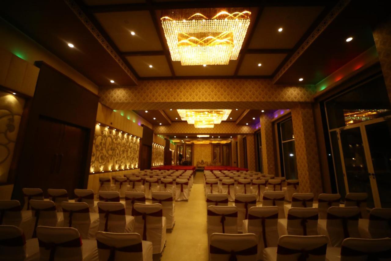 Park Avenue And Resorts Sikar 外观 照片
