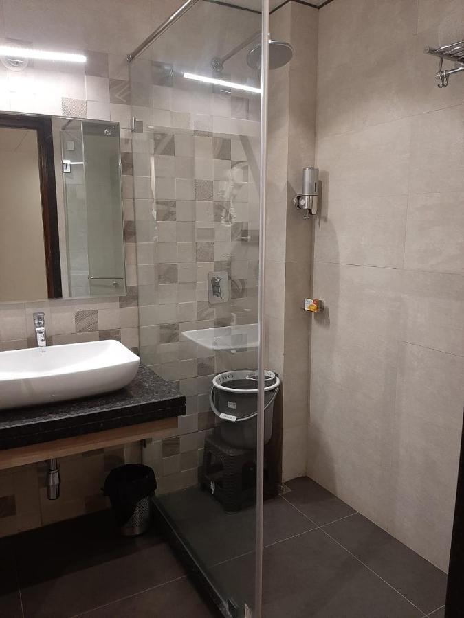 Park Avenue And Resorts Sikar 外观 照片